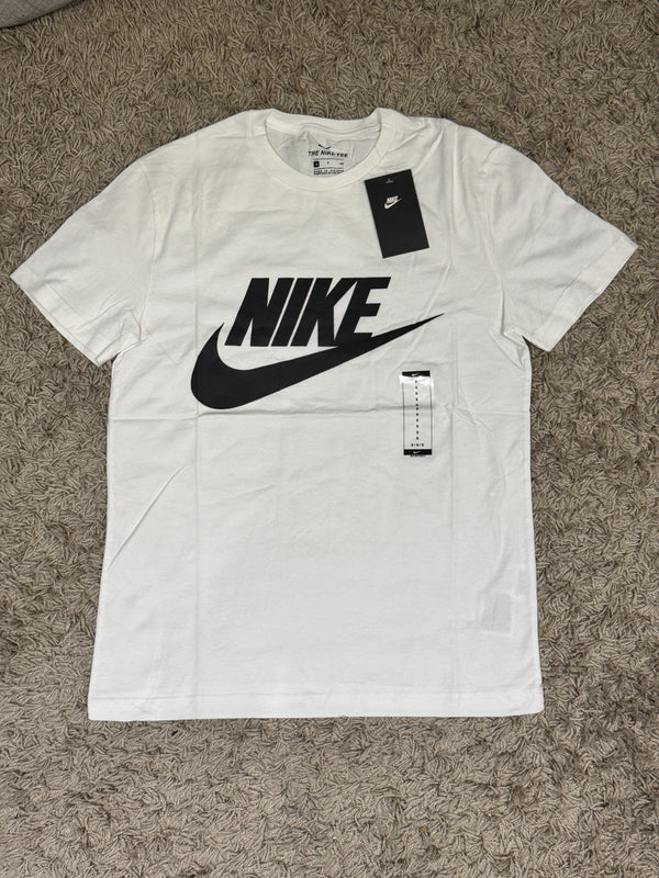 Nike T-Shirt Men’s Regular Fit Crew Tee – Bold Swoosh Logo – 100% Cotton - Quid Mart