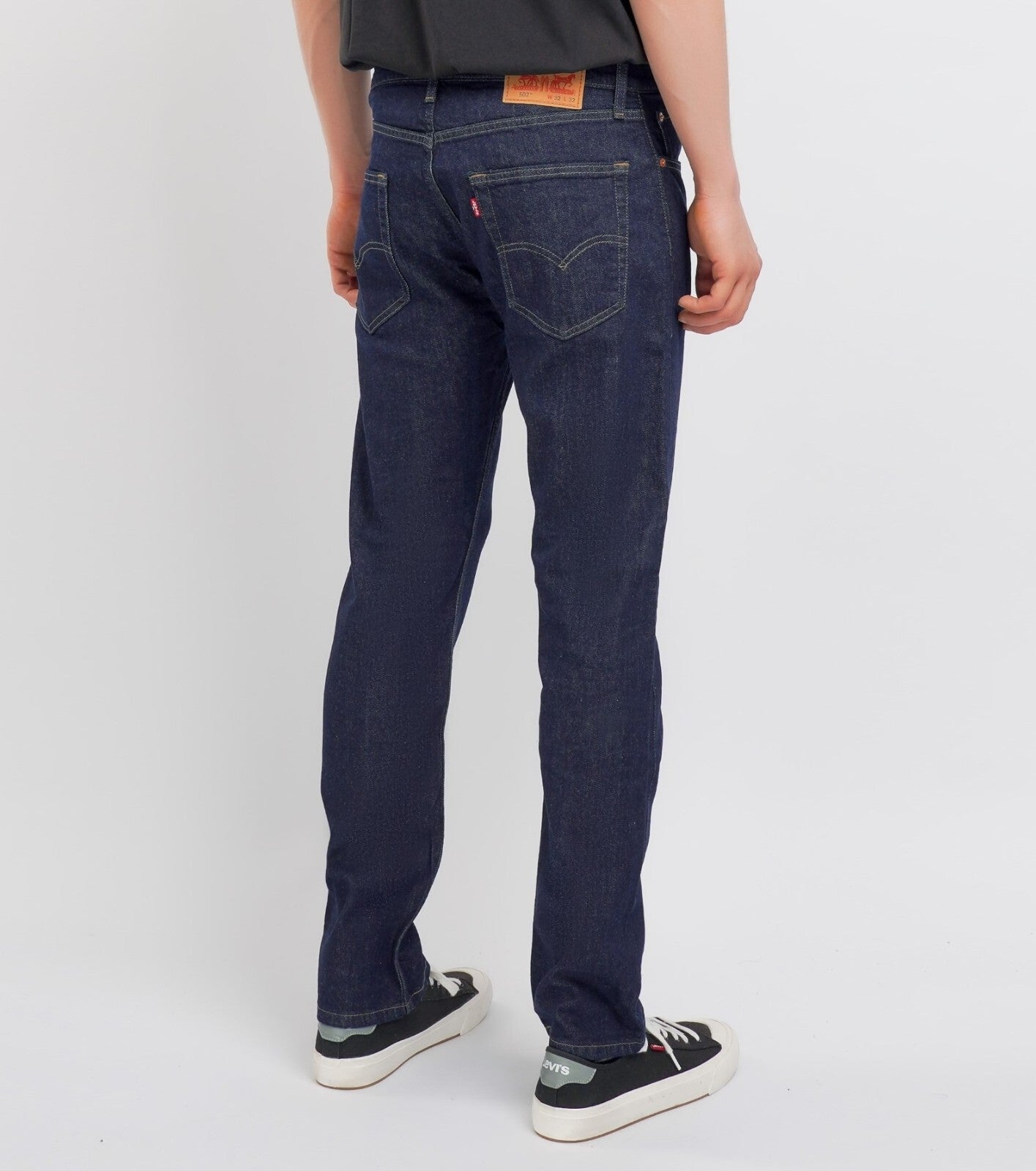 Levi's 502 Slim Fit Mens Stretchable Jeans (BLUE / BLACK) - Quid Mart