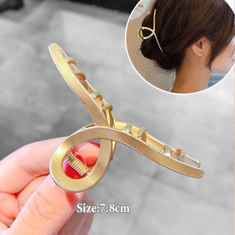 New Fashion Hair Claw Barrettes - Metal Geometric Design - Quid Mart