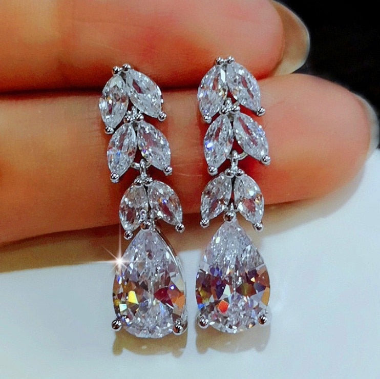 New Korea Sweet Cute Flower Crystal Temperament Geometric Shiny Zircon Earrings Statement Earrings for Women Girl Pendientes - Quid Mart