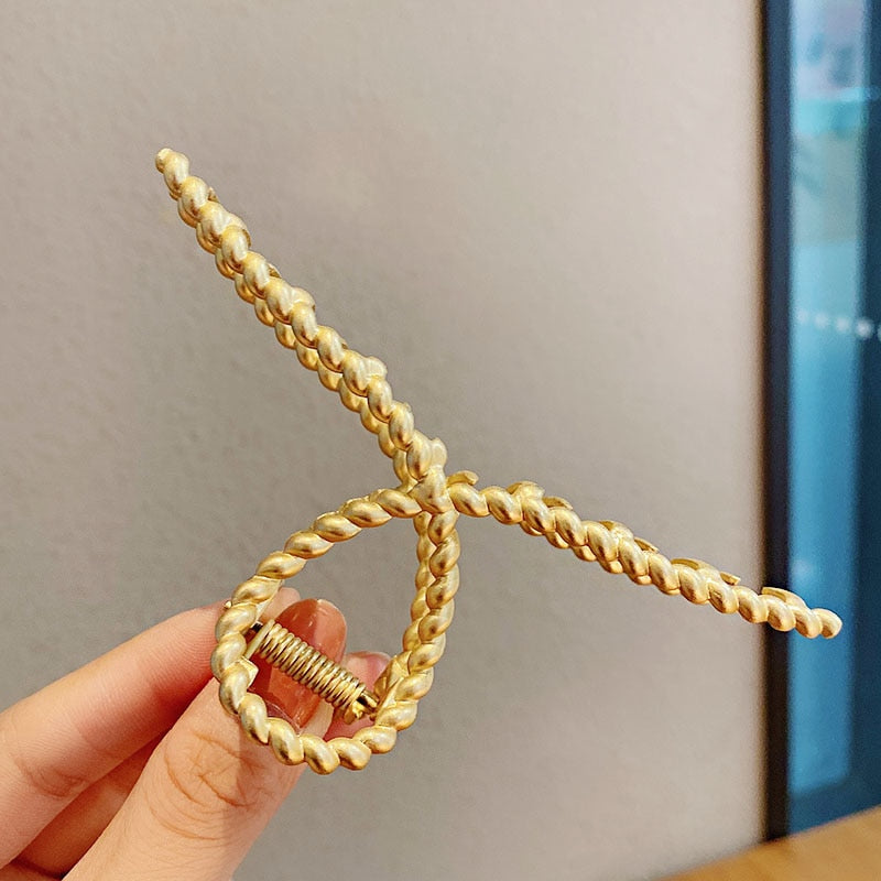 Elegant Geometric Hair Claw: Gold & Silver, Women's Hair Holder Clip - Quid Mart