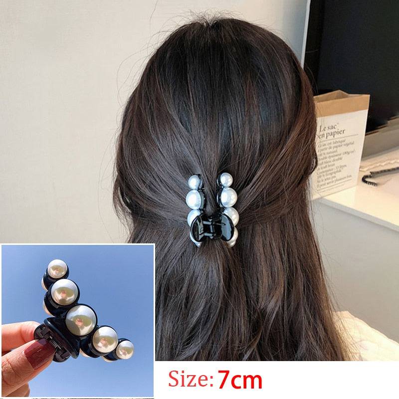 New Fashion Hair Claw Barrettes - Metal Geometric Design - Quid Mart