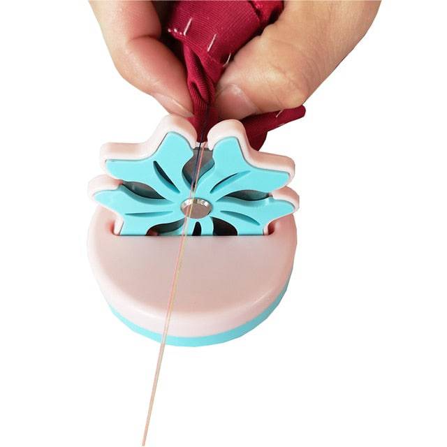 sewing tools Roll & Press  Clover to quickly press seams that won't pull, stress, or distort fabric roller pusher Squeegee wheel - Quid Mart