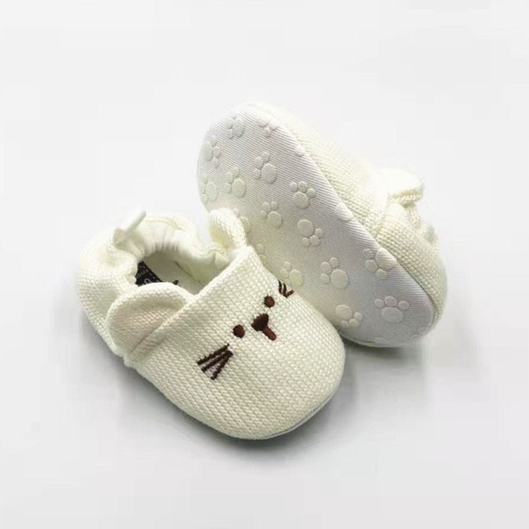 Cute Baby Knit Slippers: Adorable Cartoon Anti-slip Crib Shoes - Quid Mart