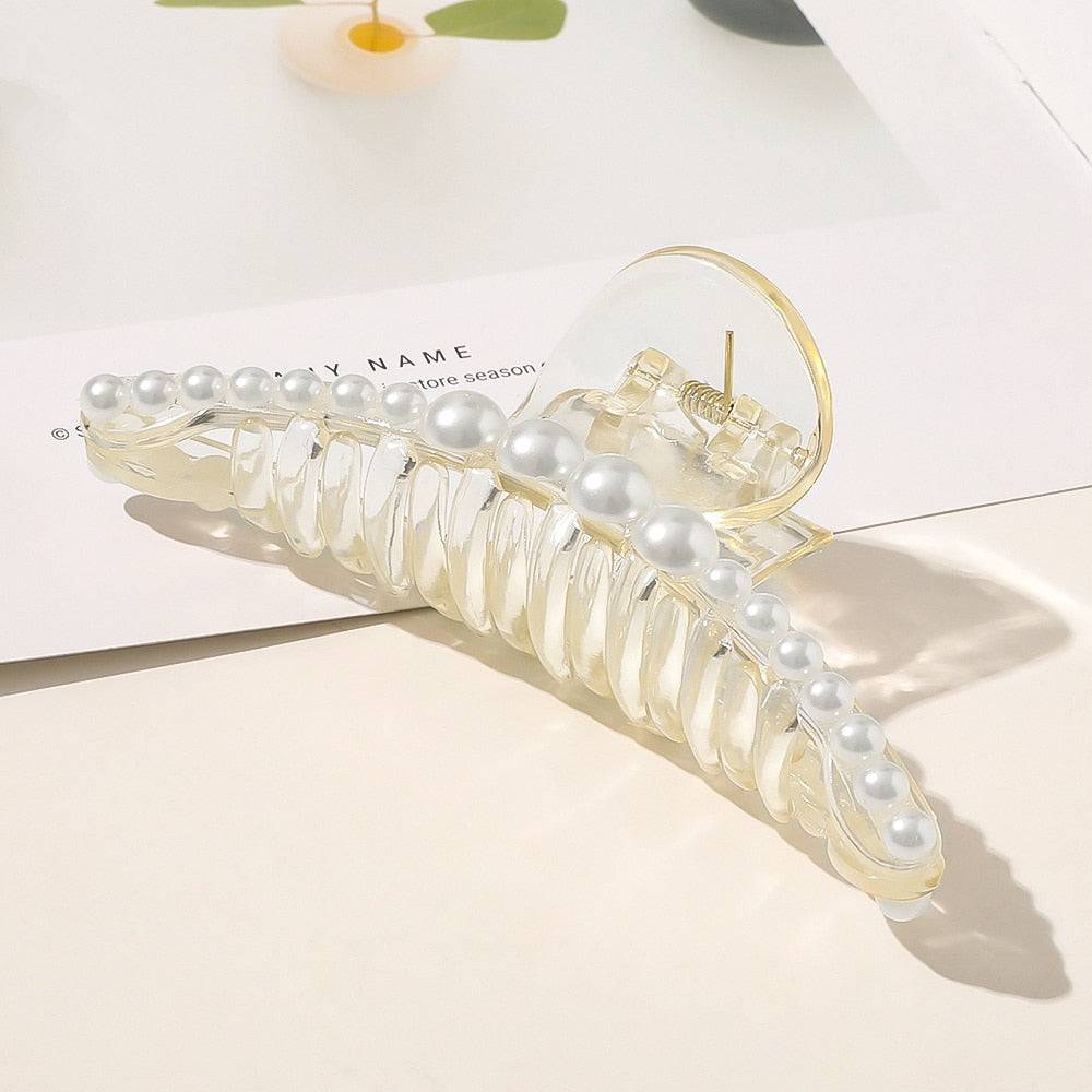 AWATYR Big Pearls Acrylic Hair Claw Clips - Makeup & Styling Barrettes for Women - Quid Mart